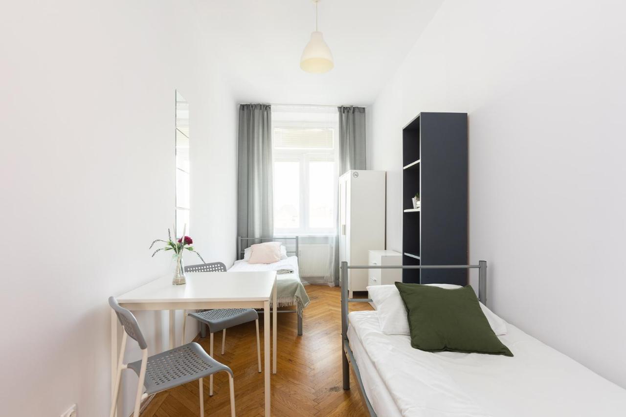 Rooms Nearto Main Square Krakau Buitenkant foto